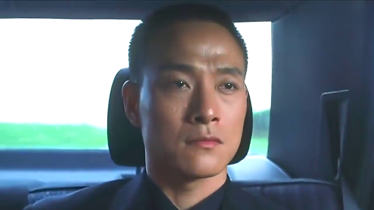 赌神2:仇笑痴追高进到欧洲,对赌神不屑一顾,同伴的话打脸