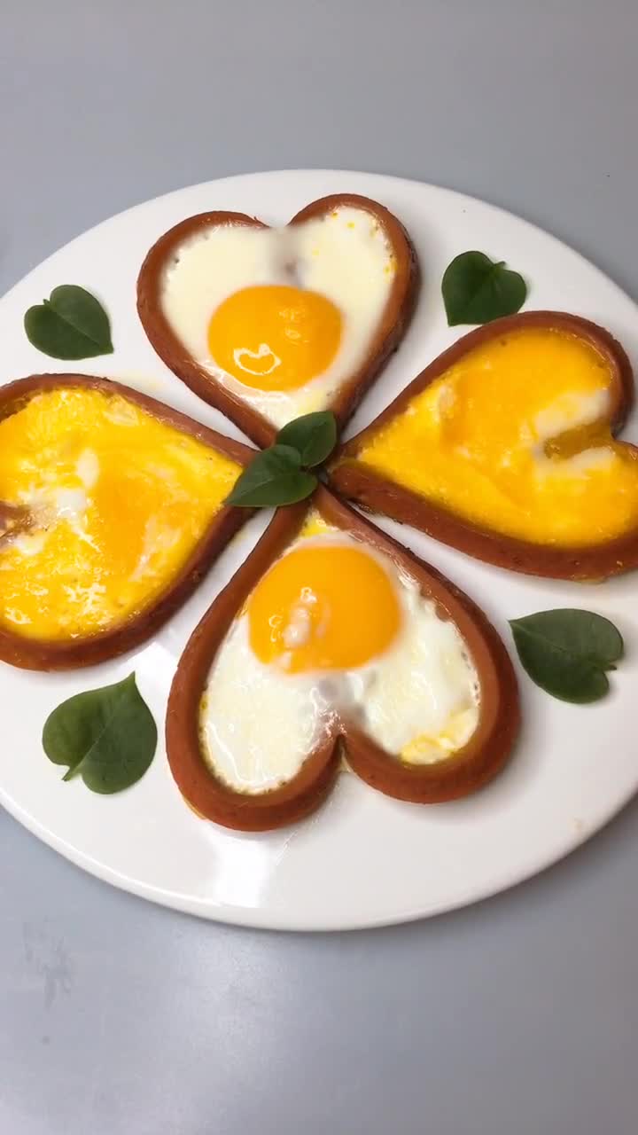 特香的爱心火腿煎蛋,带着你的爱和情意来一份,祝大家七夕快乐!