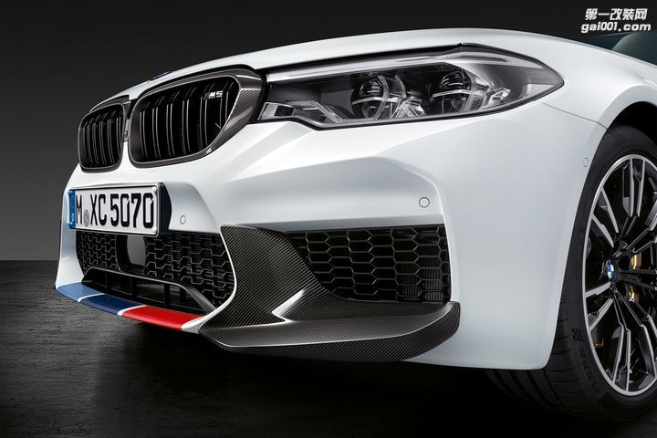 宝马推出m5高性能零件及30年美国版m3