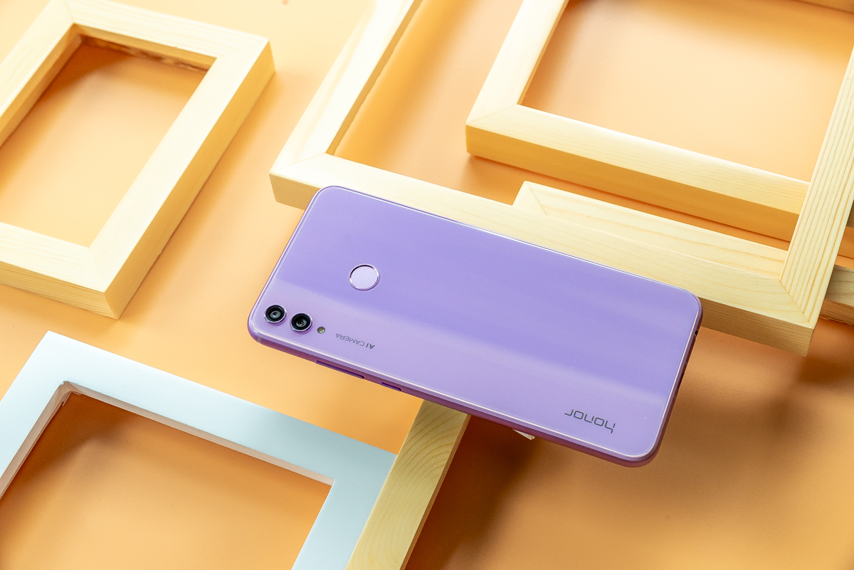 这款最超值的千元机又添新配色——荣耀8x梦幻紫版图赏