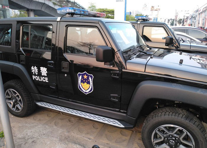 北汽bj40被采购当警车,简直帅到窒息,堪称北汽最帅suv