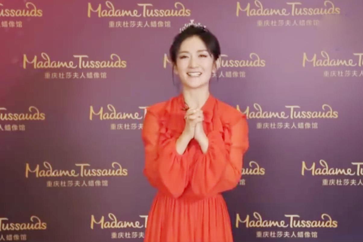 谢娜入住蜡像馆,被夸素颜超级好,高情商大赞蜡像师敬业!