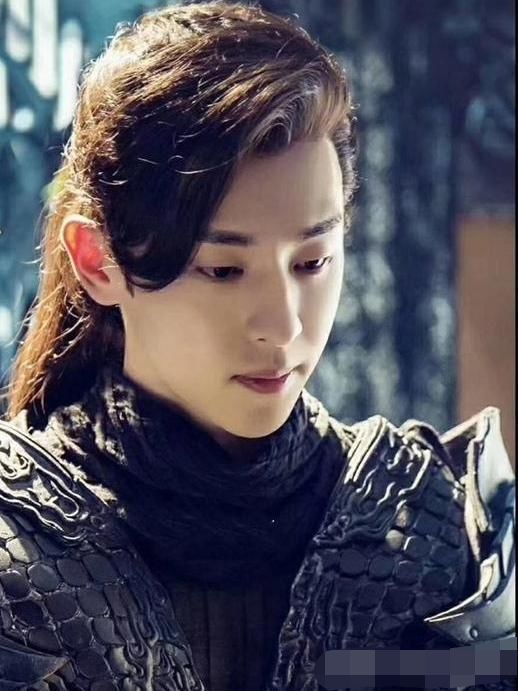 香蜜邓伦魔尊造型帅爆了他的造型迷惑了多少迷妹啊