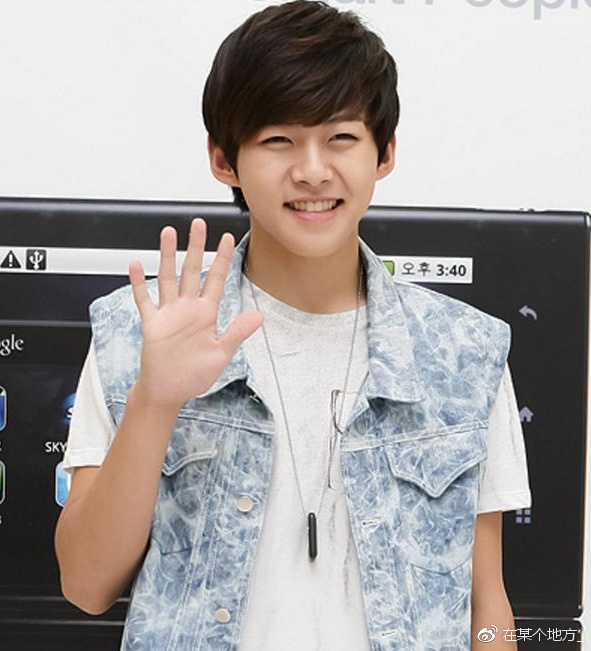 u-kiss前成员申东浩离婚,已与妻子儿子分居,网友:"分手快乐!"|申东浩|