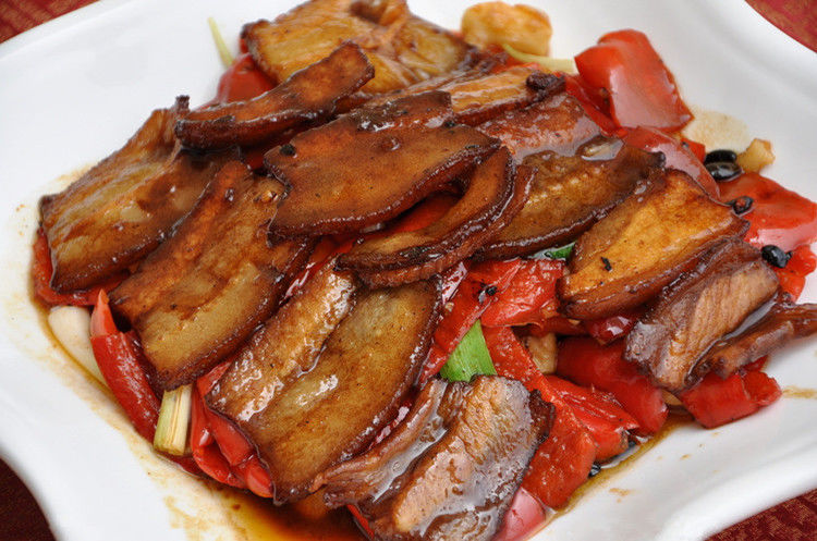 五花肉新做法不炒不炖做成家常菜咸香又下饭还能提高免疫力