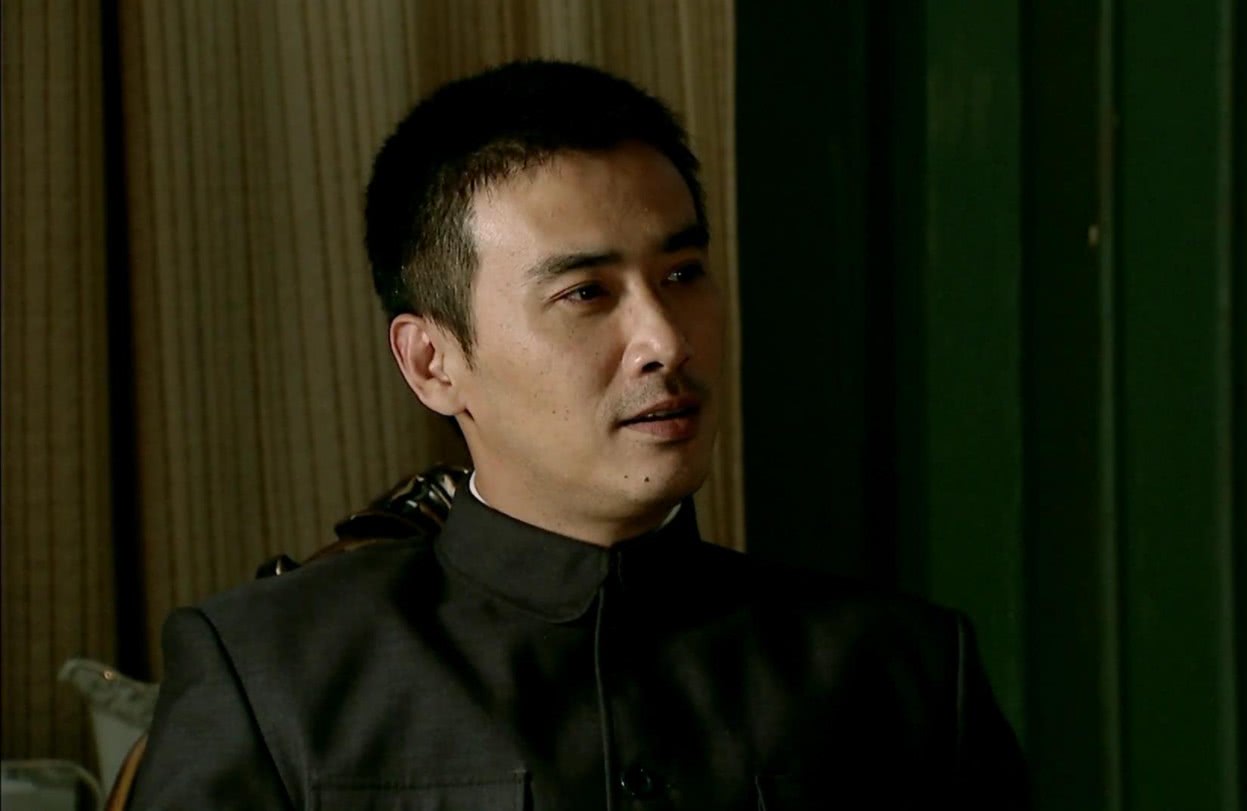 他因长相被导演拒绝,和陈数戏中恩爱戏外反目,今入围金鹰男神!