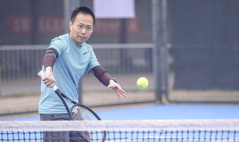 世界杯解说公布,球迷很高兴:即使熬夜我也要看|世界杯|李元魁|詹俊