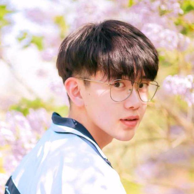 见光死!96年抖音网红15秒收获千万粉丝,上综艺