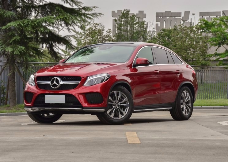 奔驰a级b级gle轿跑suv配置调整售价不变