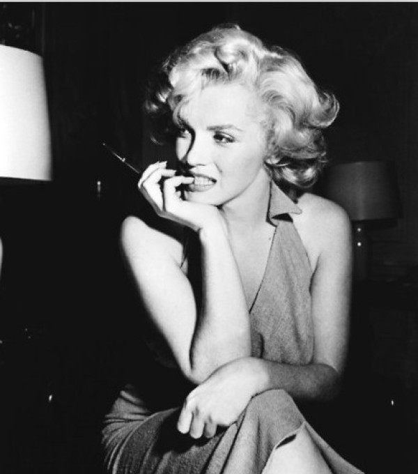 梦露自杀之谜有新解肯尼迪总统弟弟陷其中