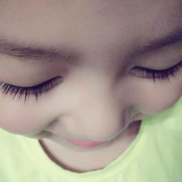 想让宝宝一出生有这样的长睫毛? 孕期可以常吃这3类食物!