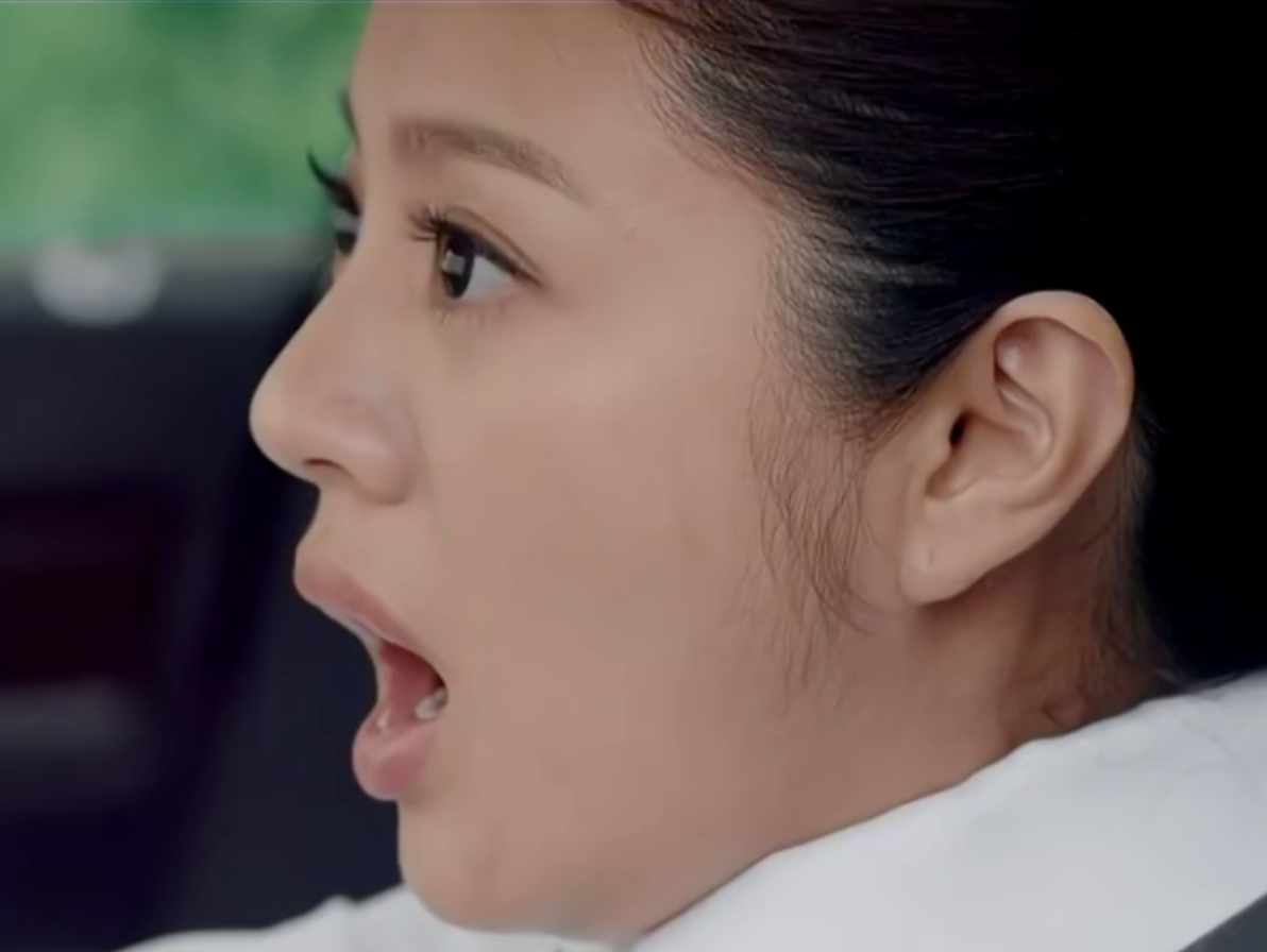 安以轩演起戏来也是可爱的表情包