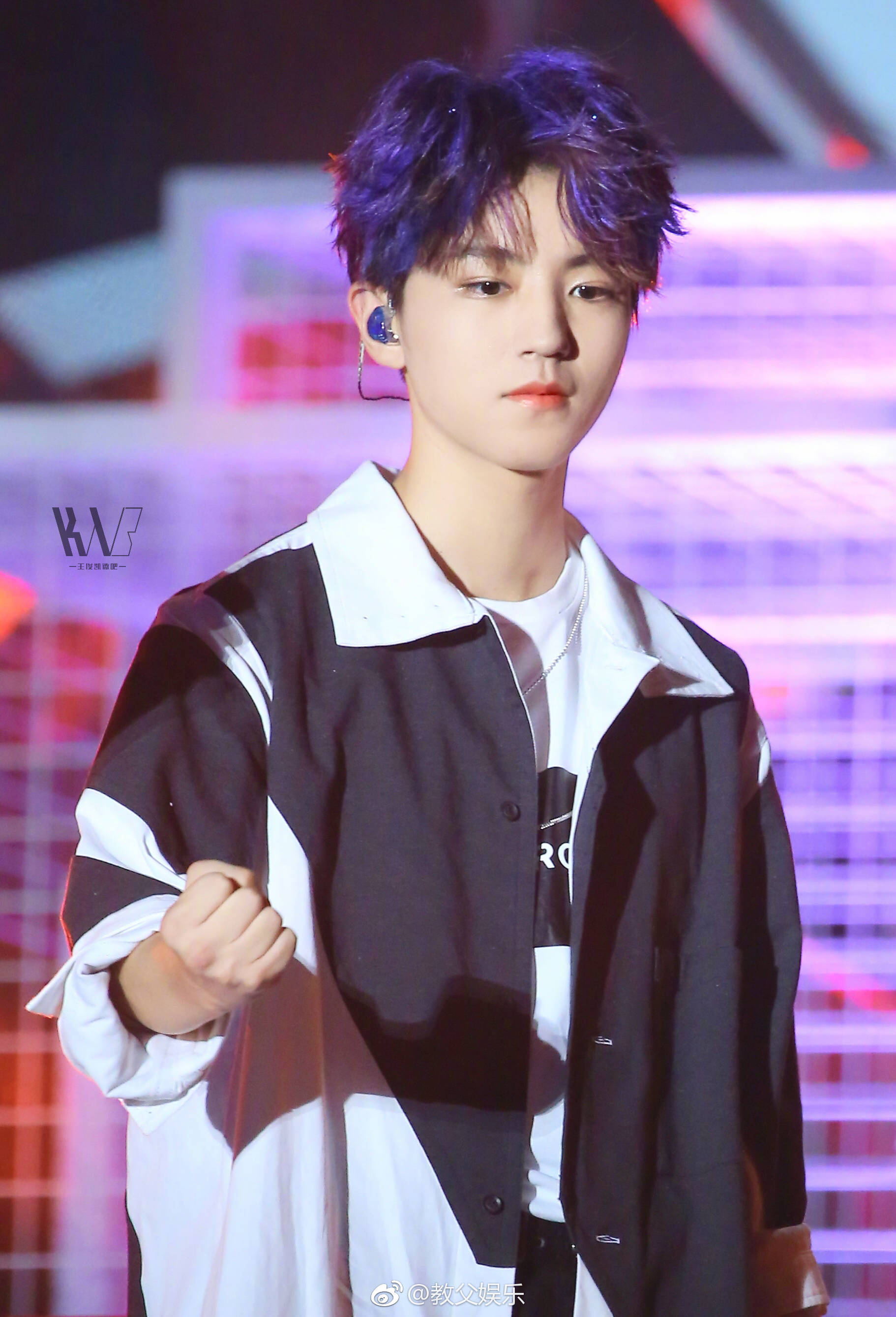 回顾tfboys五周年演唱会~王俊凯的个人solo部分让人惊喜