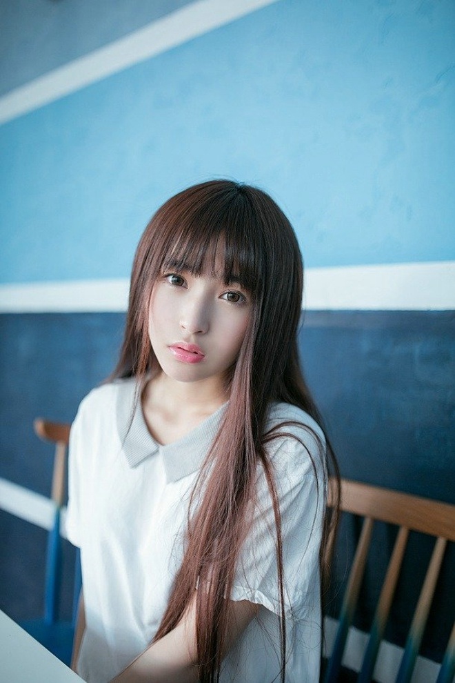 清纯校花张楚aimee户外阳光甜美俏皮写真