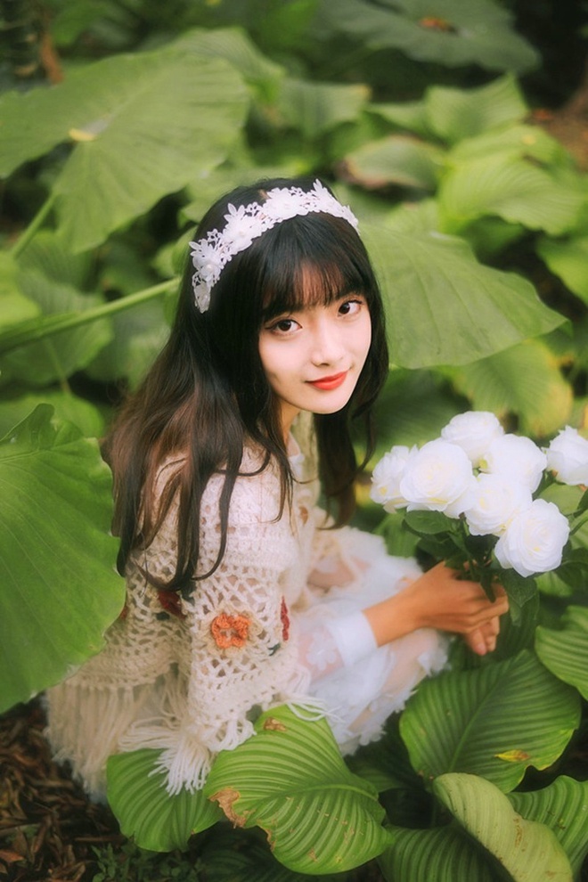 光雾森林清纯娇嫩白衣美女清新浪漫甜美俏皮唯美写真集 @微