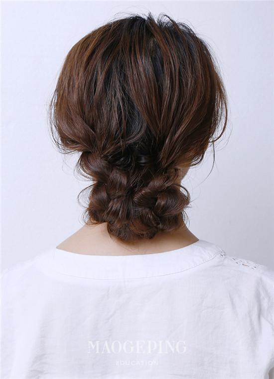 长发小公主,这款低盘发能让你更美