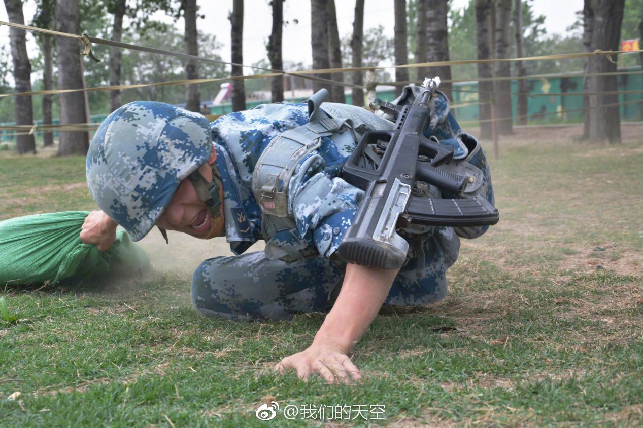 战乱纷飞的峥嵘岁月里,奋勇杀敌是他们价值最好的体现