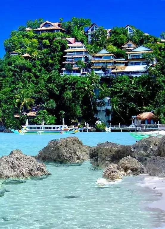 夏天值得去的20座国外海岛,提升夏天的幸福指数