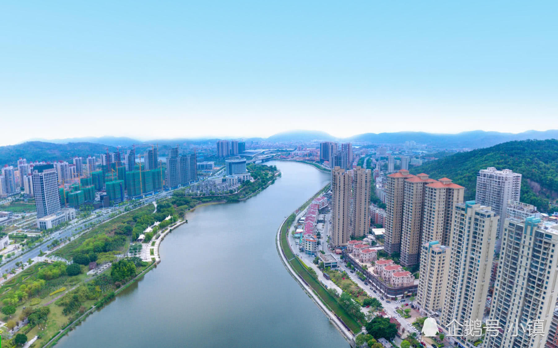 空中鸟瞰福建省南安市市区