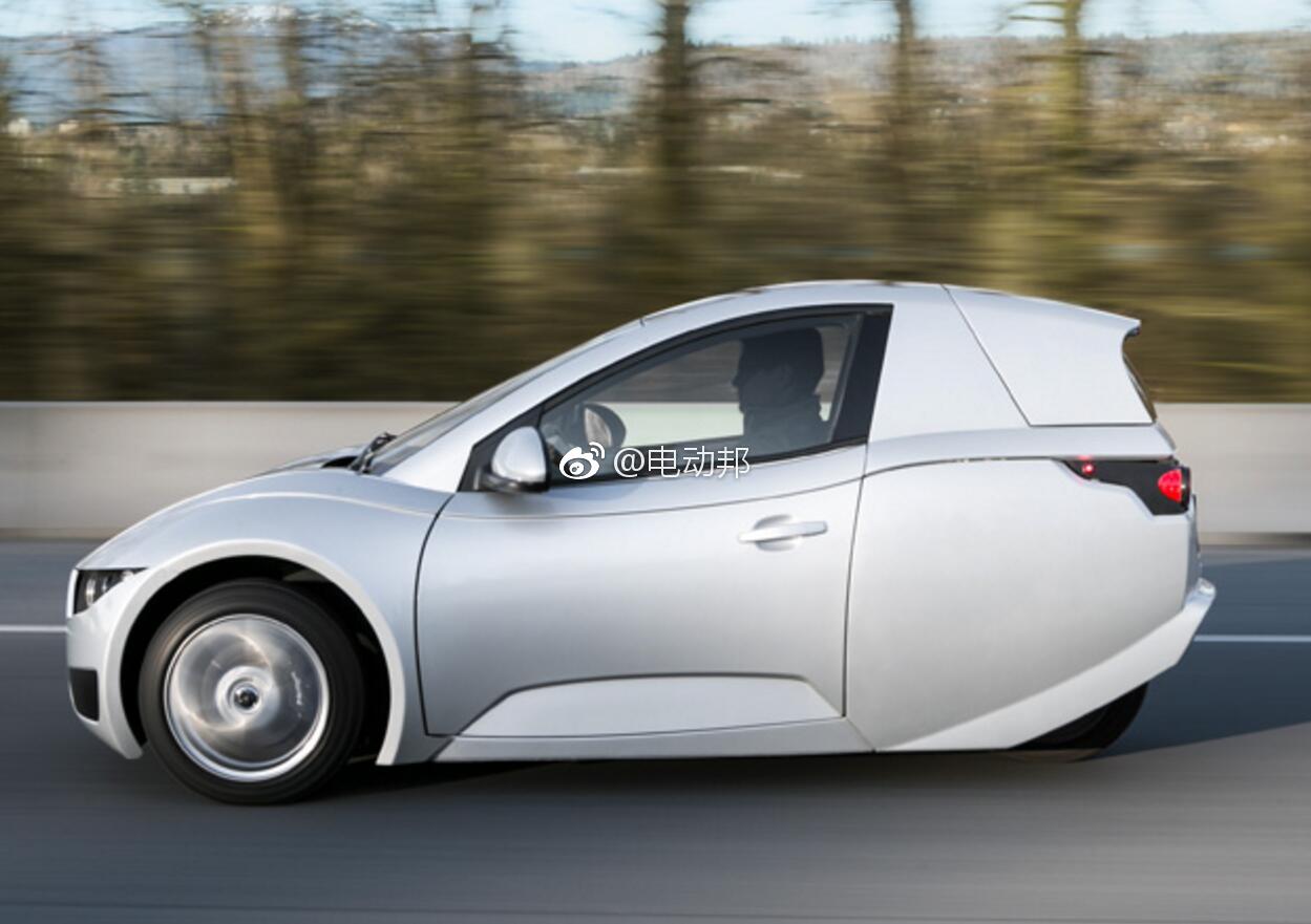 最帅电动三轮汽车出炉能跑160公里