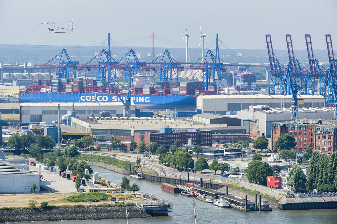 世界上最大自由港,曾成就一大国称霸,3百多家中国公司为其服务