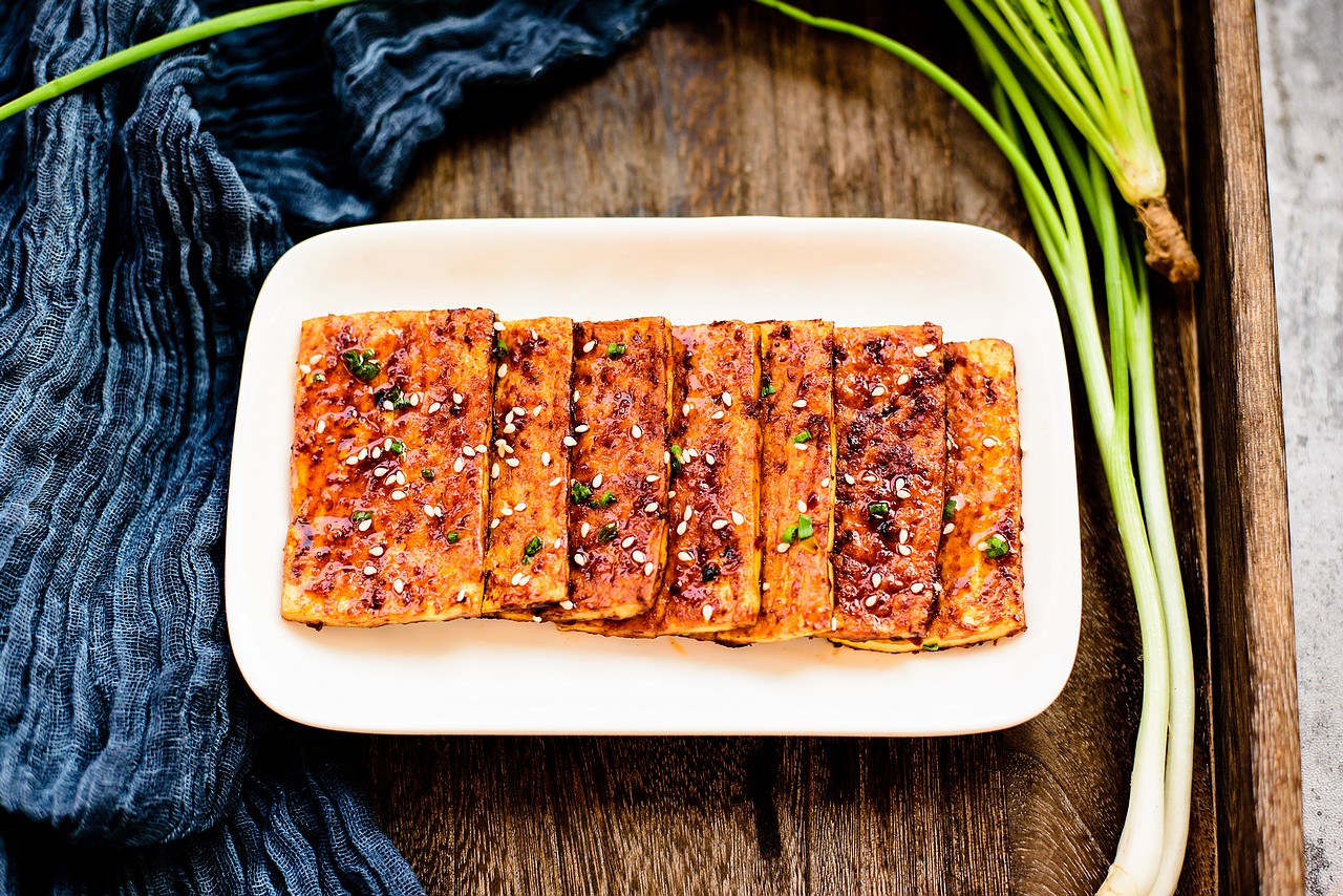 只需两个窍门,好吃到我家连吃两顿才过瘾|豆腐|烧烤|孜然_新浪新闻