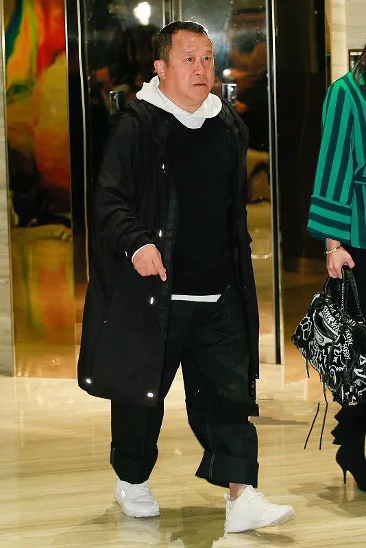 唱主题曲《reunion》的林峰!