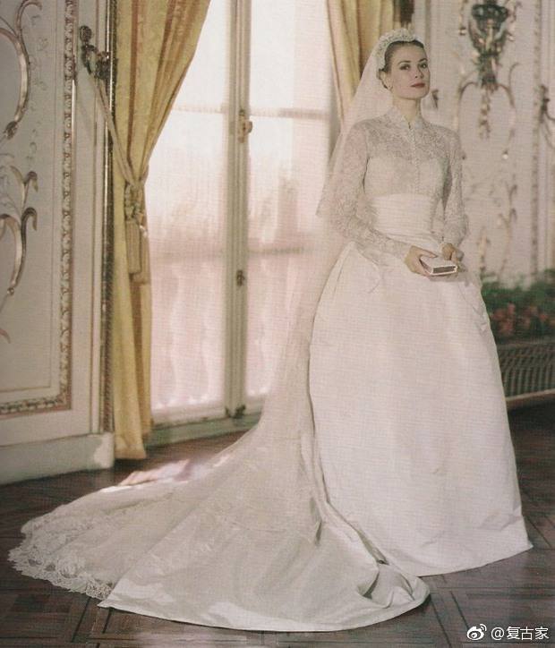 1957年,格蕾丝·凯利(GraceKelly)王妃在全世界的注视下|凯利|婚纱|格蕾丝|王妃|蕾丝_新浪新闻