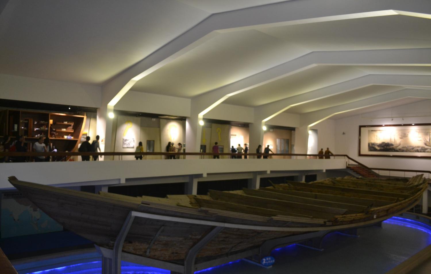 泉州宋代古船复原木鱼指南针水密隔舱技术