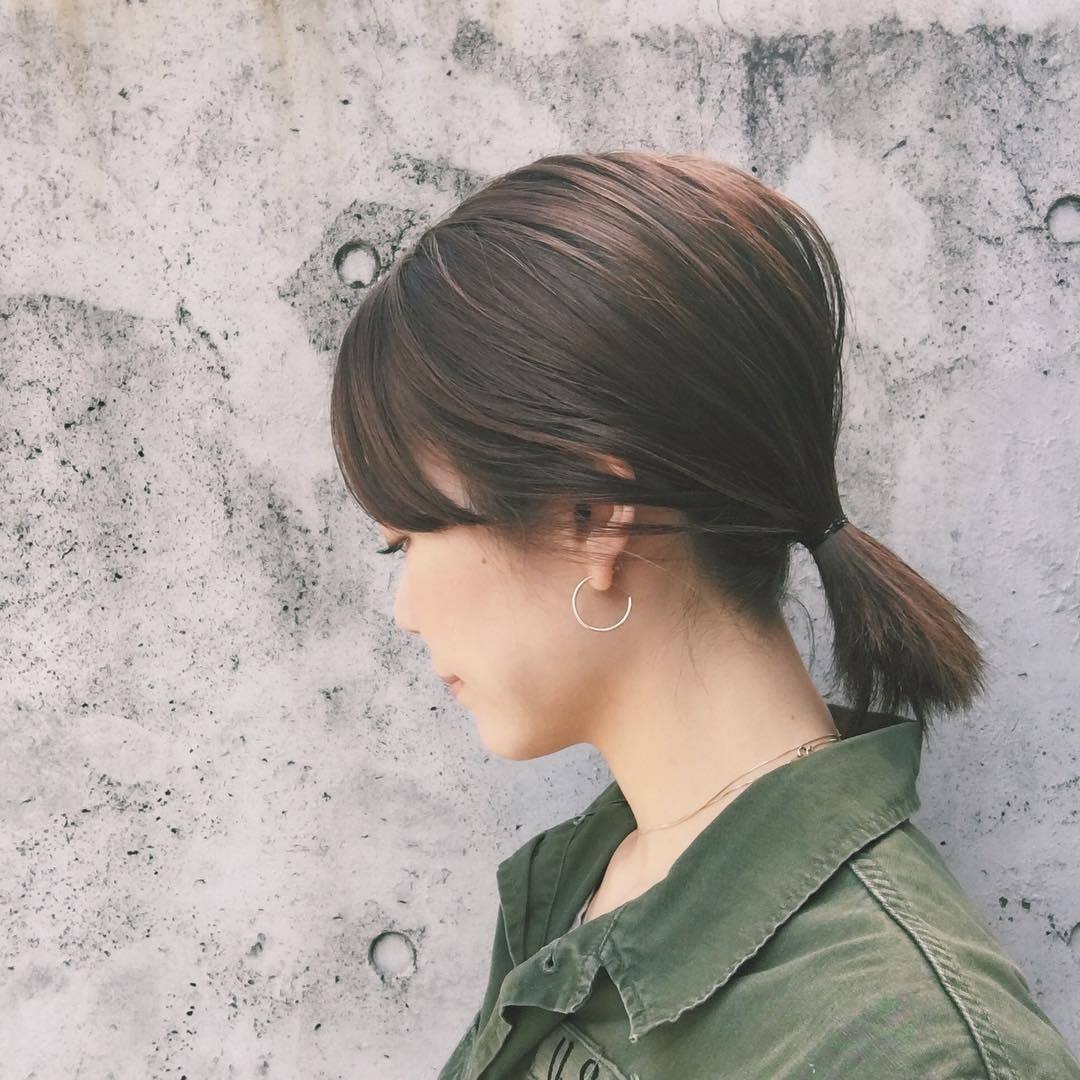 女人味满满的7种运动必备发型|发夹|发带|马尾_新浪新闻