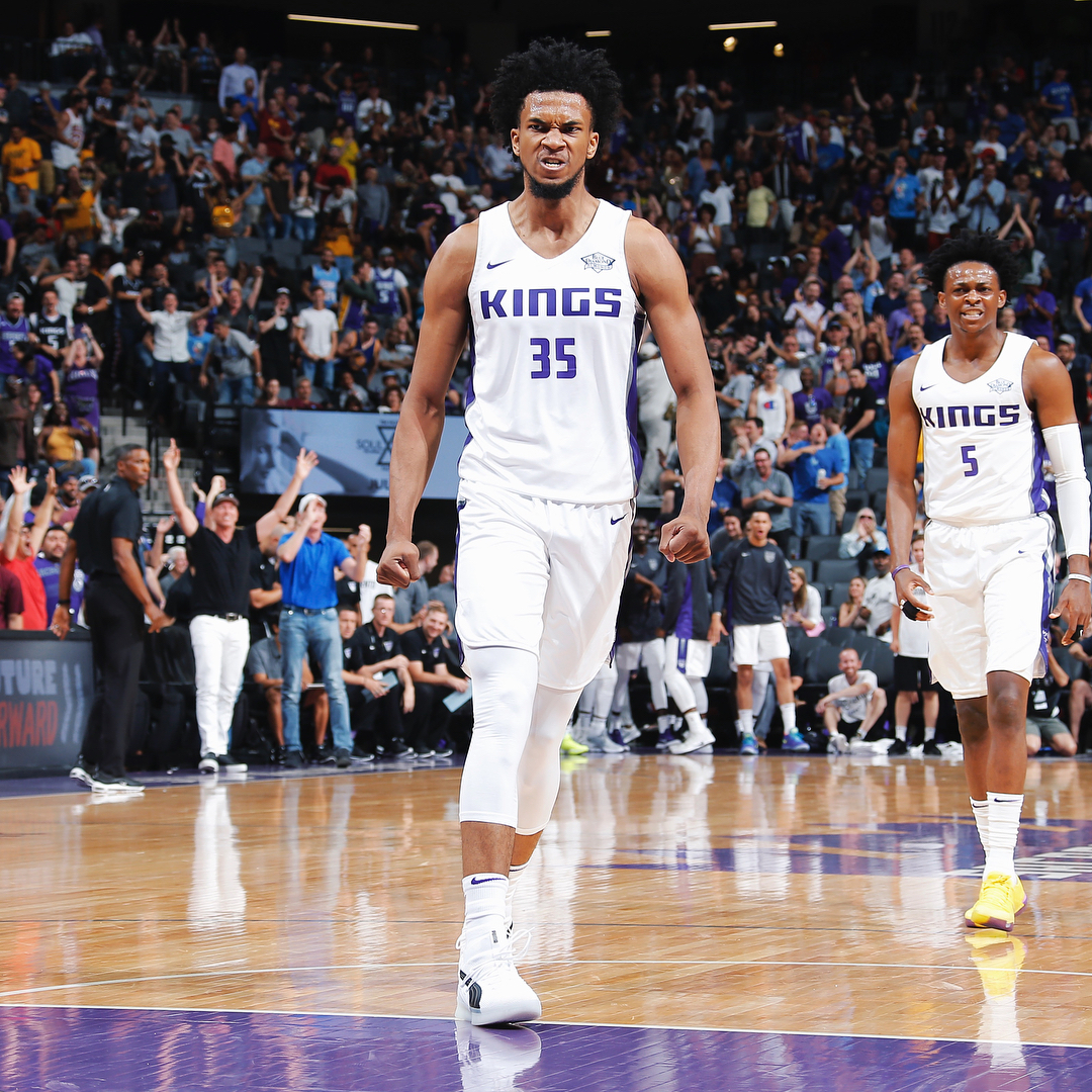 巴格利夏季联赛比赛中穿着白黑搭配的 puma,确实挺好看的