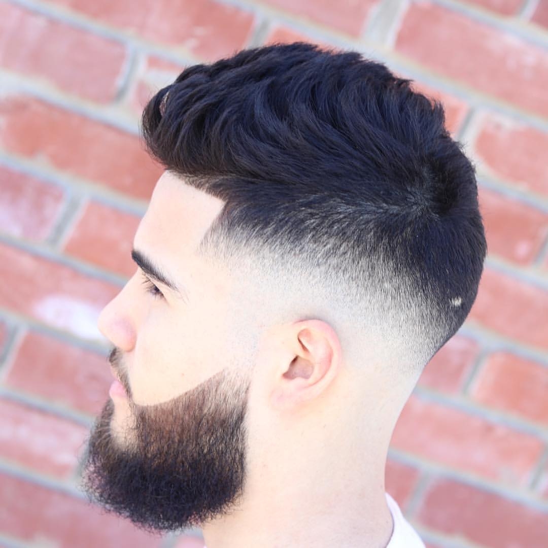 中年男士就应该剪渐变铲青的发型帅气有精神