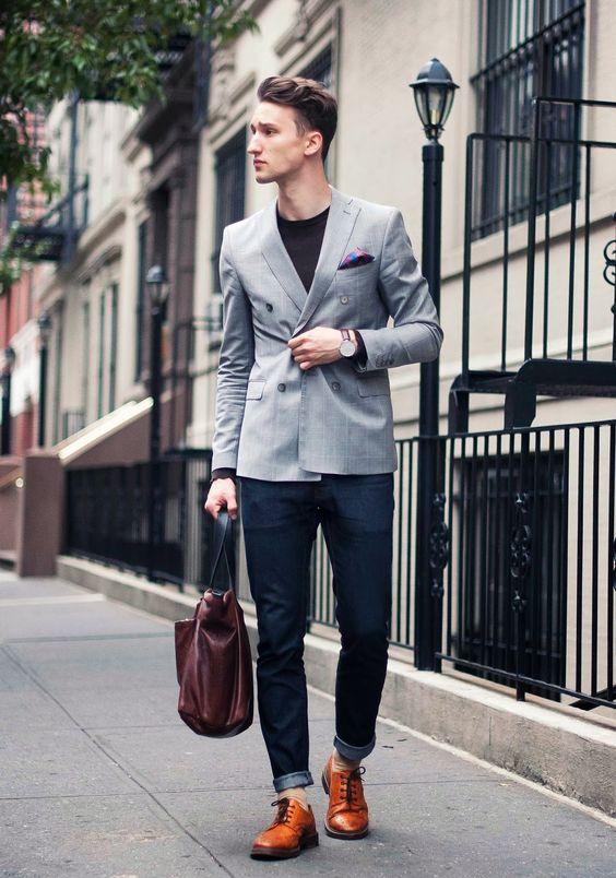 男士商务休闲西装一年四季的搭配