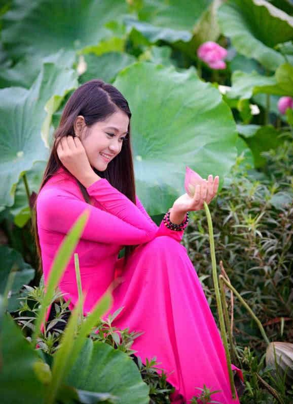 越南美女来中国游玩,中国男孩追求却遭拒绝,原因让男孩崩溃!