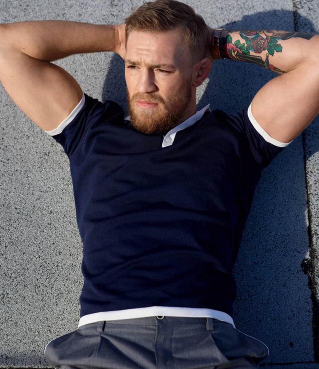 嘴炮本人是非常懂得自我营销的,他靠自己的一张嘴将自己的商业价值