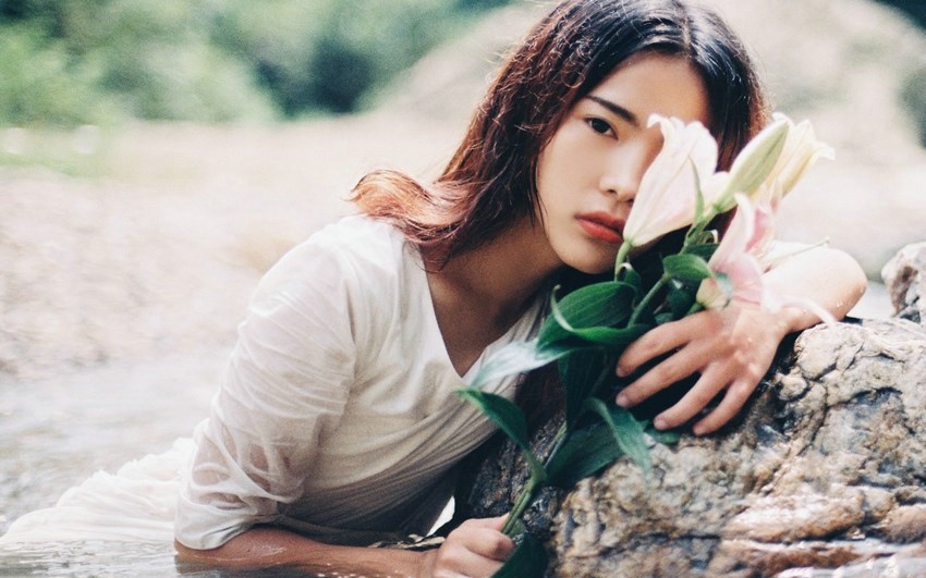 森系美女水中湿身勾起你的治愈心灵写真集 @微相册 @微博摄