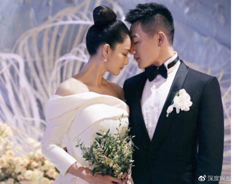 张馨予被网友diss当军嫂太高调何捷这么回应让网友无地自容