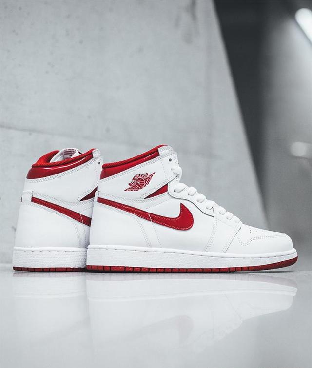 吃土也要买airjordan1aj1白红元年洁白如雪情侣必备款