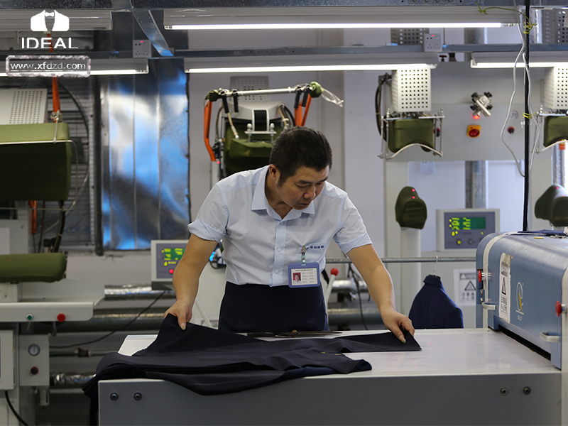 深圳西服定制工厂,就在龙岗区荷坳,走过路过不要错过