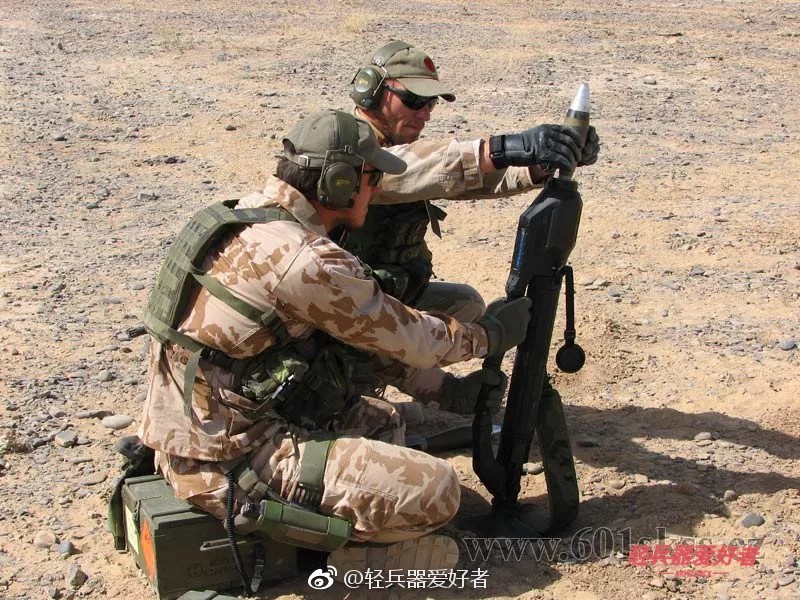 星河战队武器被山寨捷克安托斯超轻型迫击炮绝对科幻