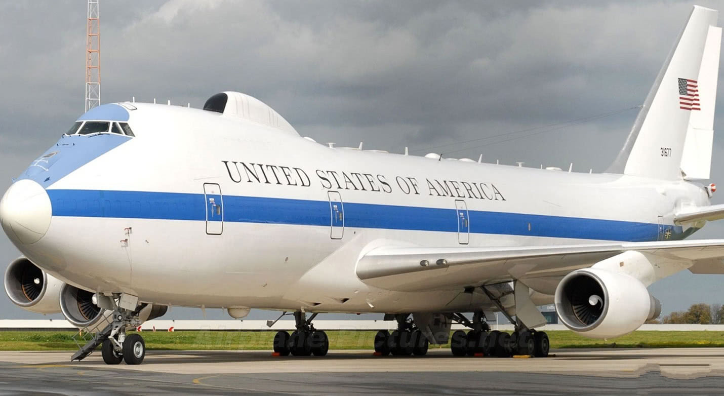 1架美国"末日飞机"升空:专家称与紧张局势无关
