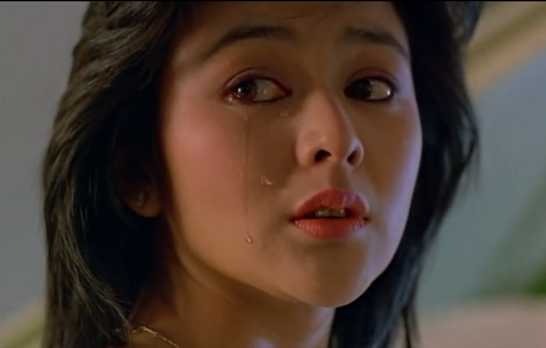 关之琳在这部电影中的形象美艳清秀,喜欢她吗?