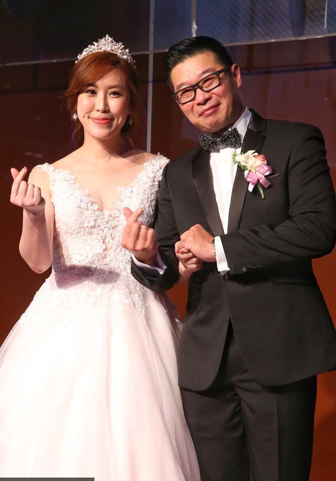 艺人马力欧与妻子刘恩忻台北大婚 吴宗宪,小钟到场助阵