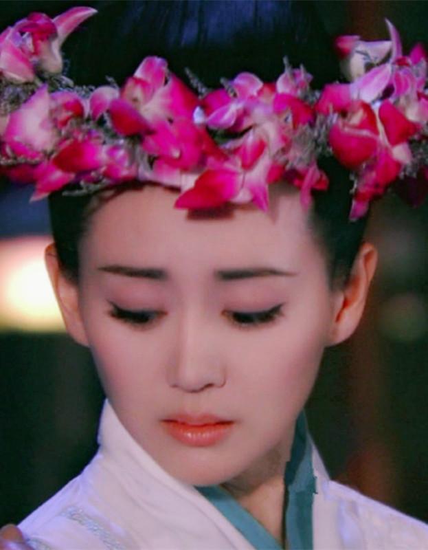 张定涵进入演艺圈运气一直不错,刚刚出道就参演《大宅门》,随后更是