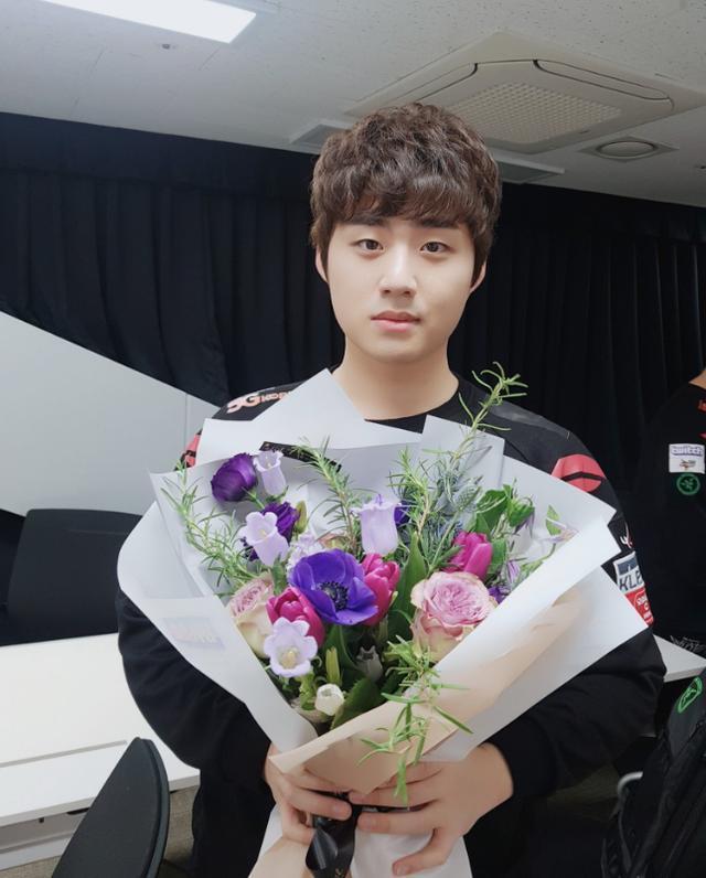 skt bang季后赛前放狠话:kt只有下路还可以,我用卡莎非常自信