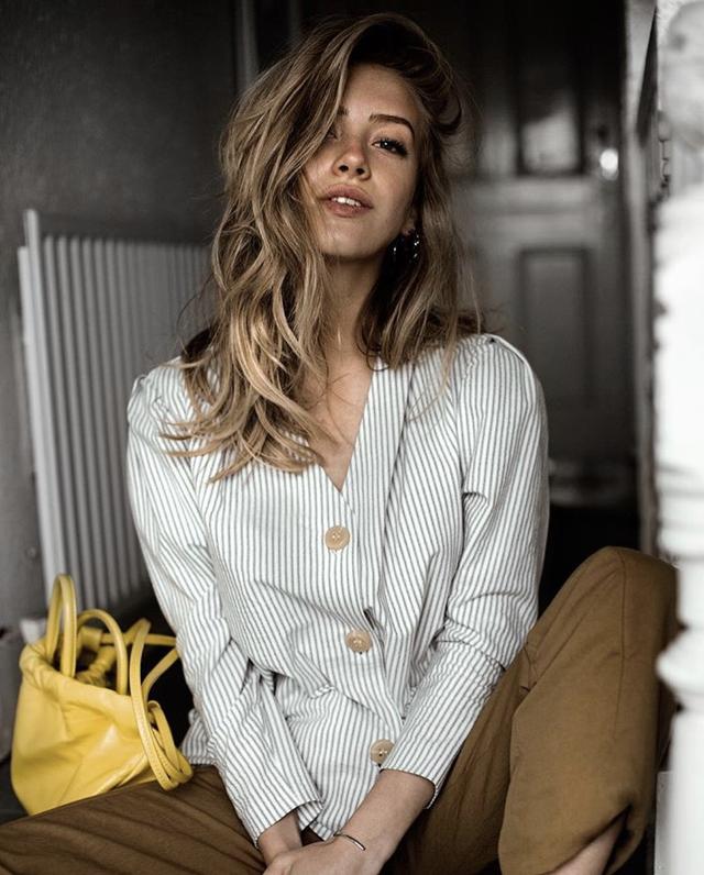 丹麦时尚博主sarah mikaela:小个子女生也能精致有