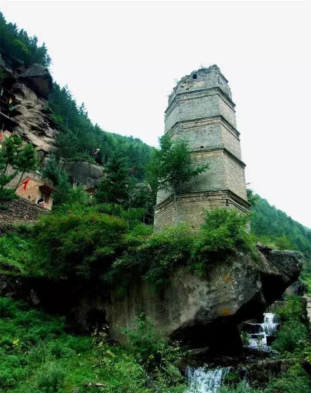 春游踏青好去处,庄浪关山大景区欢迎您!