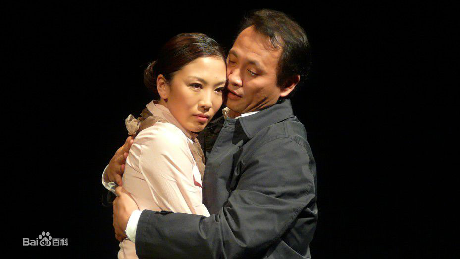 北京人艺剧场话剧《关系》登陆北京 丁志诚台词流畅成全场看点