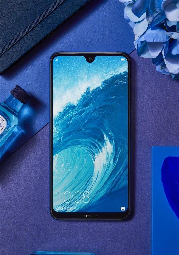 会是麒麟970吗荣耀8x售价曝光水滴屏2099元