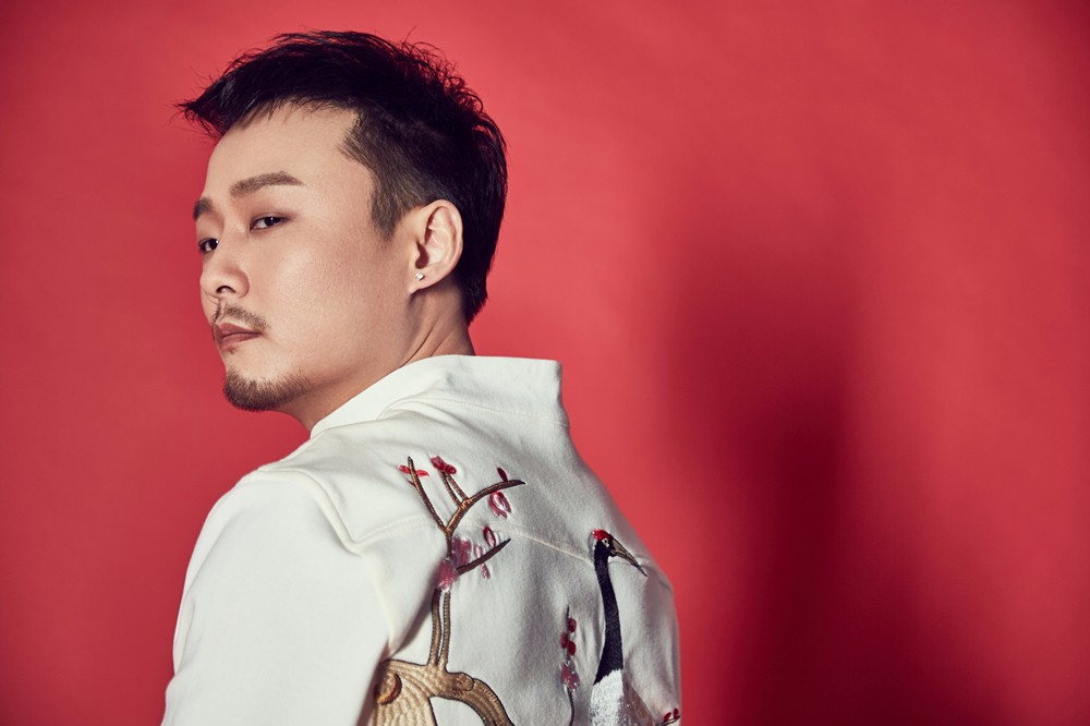 曾一鸣献唱狄仁杰过客匆匆道尽沧桑